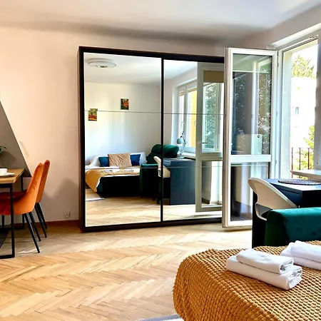 Life Apartmán *